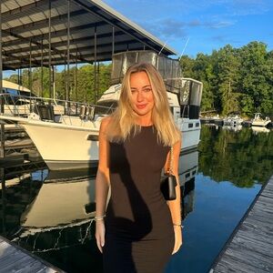 Meet your Posher, Shelby